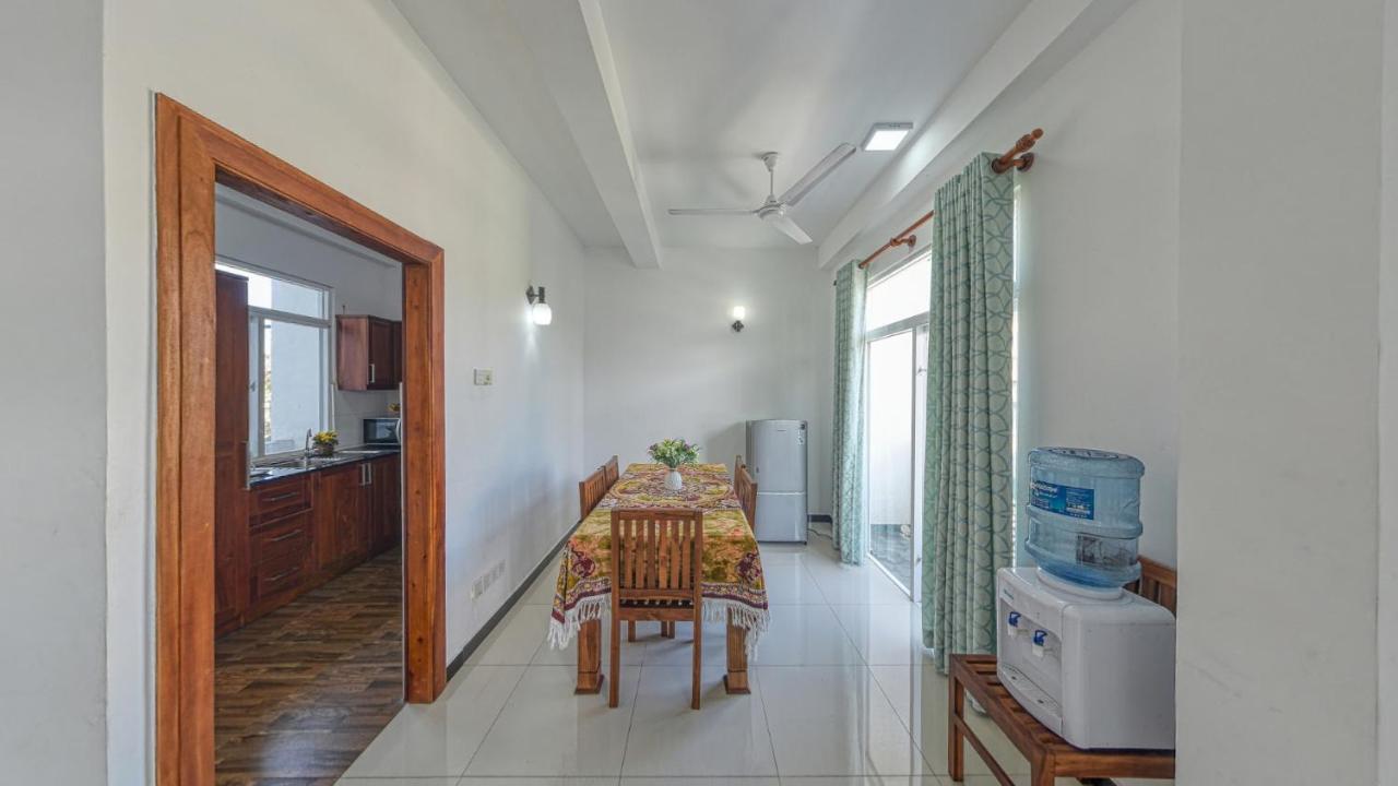 Ocean Breeze Apartment Colombo Eksteriør bilde