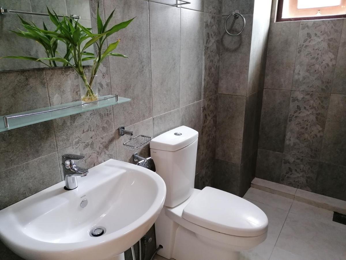 Ocean Breeze Apartment Colombo Eksteriør bilde
